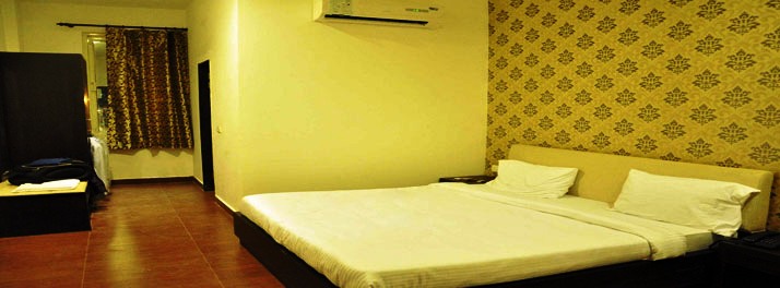 2008/Golden Palms Resort - Meerut 05.jpg